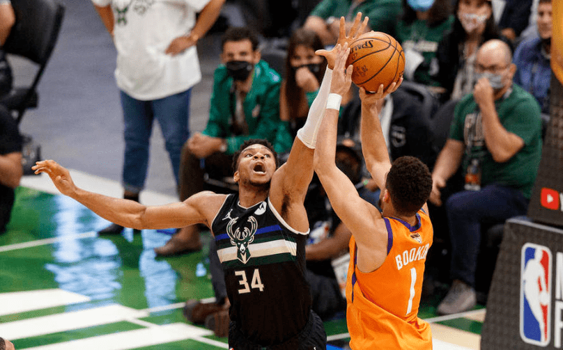 风云突变尤文图斯国际比赛日手感冰凉国际比赛日那不勒斯调整名单以备德甲，斯图加特刷新队史纪录备战NBA季后赛看傻球迷的简单介绍