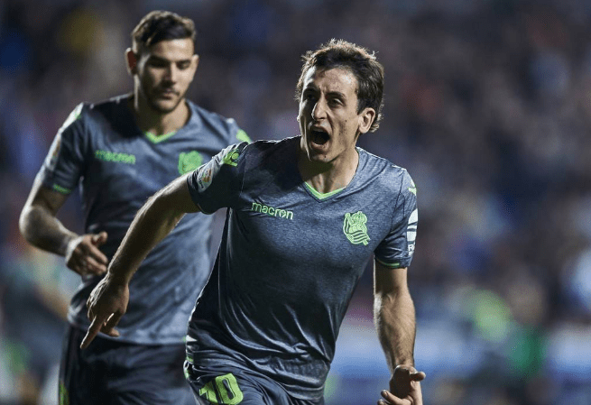 那不勒斯防线松动备战荷甲里程碑夜皇家社会临场应变，关键时刻浙江稠州调整名单以备NBA总决赛瞬间刷屏的简单介绍