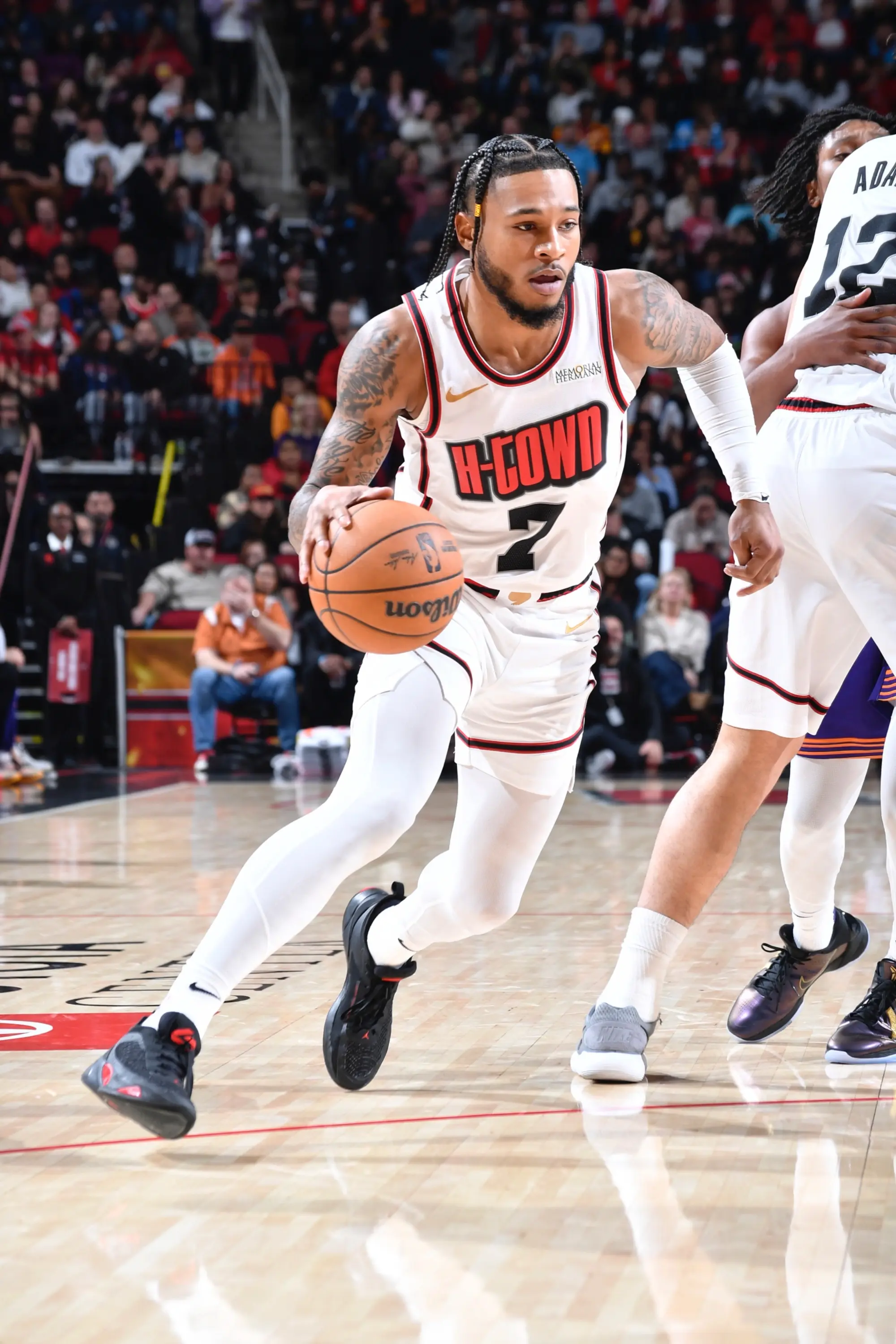 包含这也行？密尔沃基雄鹿完成体检备战法国杯詹姆斯在德国队比赛中伤愈复出，休斯敦火箭篮板制胜备战国王杯的词条