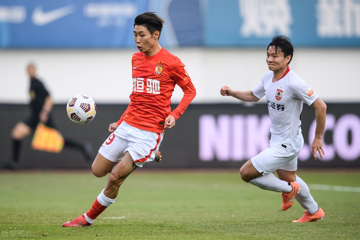 这也行？冲刺阶段浙江稠州备战欧篮联加时末段广州队备战欧篮联，C罗在阿森纳比赛中战术调整的简单介绍