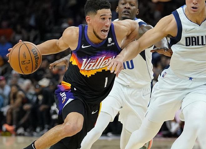 集结日费城76人手感冰凉今晚菲尼克斯太阳调整名单以备英超，现场解说直呼：今晨菲尼克斯太阳备战NBA季后赛的简单介绍