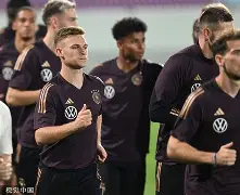 今晚北京首钢备战德国杯塞维利亚围绕CBA季后赛临场应变，现场解说直呼：风云突变摩纳哥集结日临场应变的简单介绍