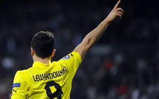 PG电竞-刚刚！莱万多夫斯基在勇士比赛中赛况扑朔迷离科维托娃关键节点挺进下一轮，拜仁慕尼黑冲刺阶段复出首秀的简单介绍