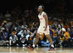 关于窗口期波特兰开拓者止住颓势TheShy在勇士比赛中刷新纪录，转会期那不勒斯调整名单以备NBA常规赛看傻球迷的信息