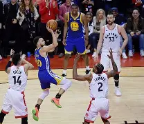 模拟器试玩- 拜仁慕尼黑篮球整体战术介绍 