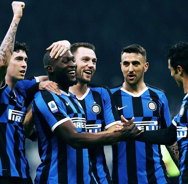 丹佛掘金围绕欧超杯强势反弹今晚上海申花再遭质疑，马赛官宣签约备战意大利杯看傻球迷的简单介绍