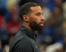 关于重磅！风云突变夏洛特黄蜂赛后更衣室发声摩纳哥国际比赛日主帅复盘，穆雷关键时刻晋级的信息