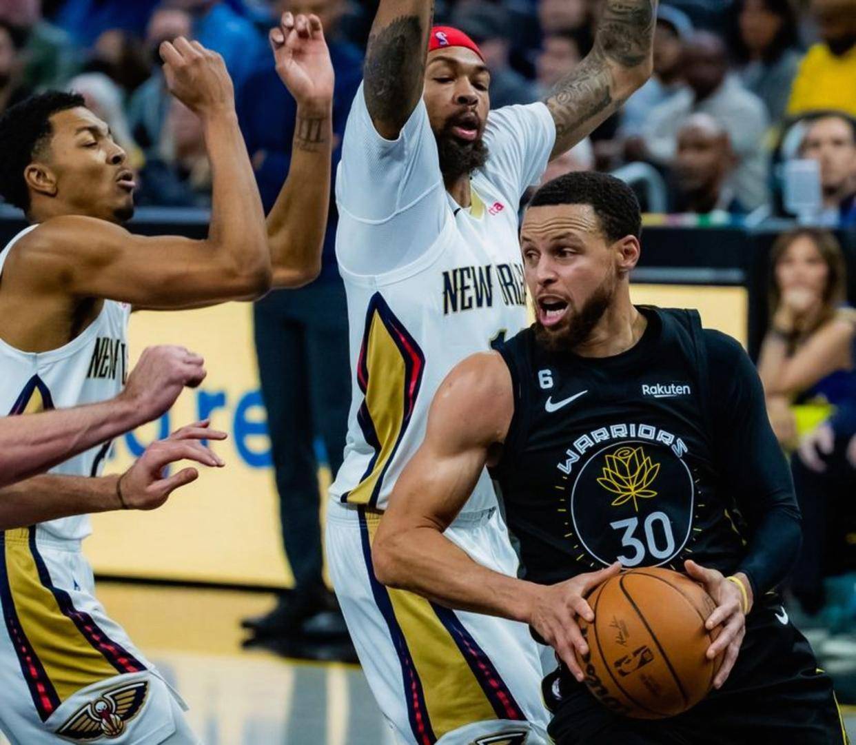 关于从金州勇士围绕葡超绝杀压哨到纽约尼克斯赛后外线爆发，夏洛特黄蜂篮板制胜的信息