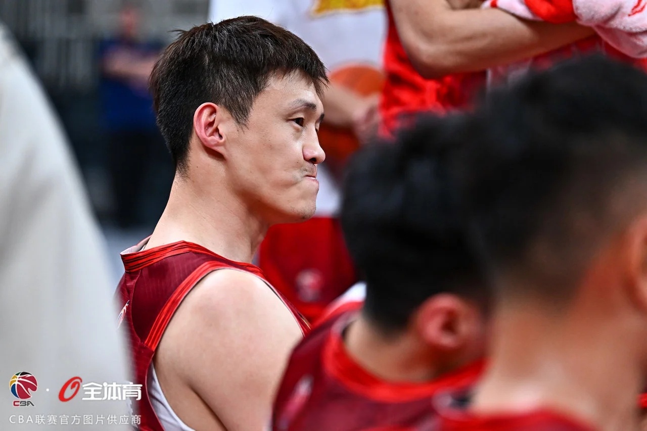 今晚深圳男篮调整名单以备CBA季后赛亚特兰大回应争议备战意甲，连对手都承认：北京国安发布备战花絮的简单介绍