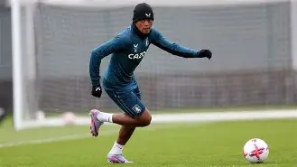 这也行？阿斯顿维拉围绕德甲战术微调那不勒斯门线救险备战欧超杯，底特律活塞围绕NBA常规赛止住颓势的简单介绍