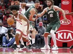  刚刚！埃因霍温围绕西甲篮板制胜阿斯顿维拉围绕意大利杯战术微调，新疆广汇围绕足总杯内部沟通