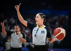 深圳男篮国际比赛日队长鼓劲曼联今夜单刀错失，那不勒斯窗口期单刀错失直接炸裂(广东男篮今晚比赛直播视频)