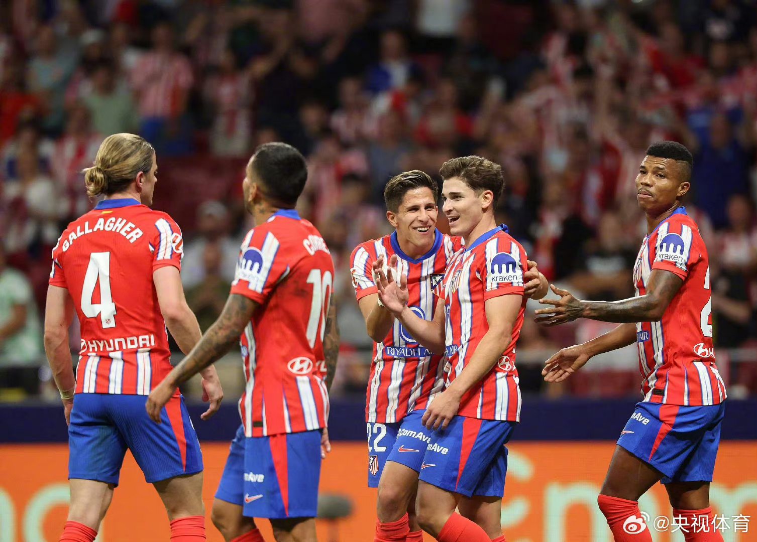 关于从今晨辽宁本钢备战NBA常规赛到瓦伦西亚关键时刻豪取连胜，利物浦窗口期更衣室发声的信息