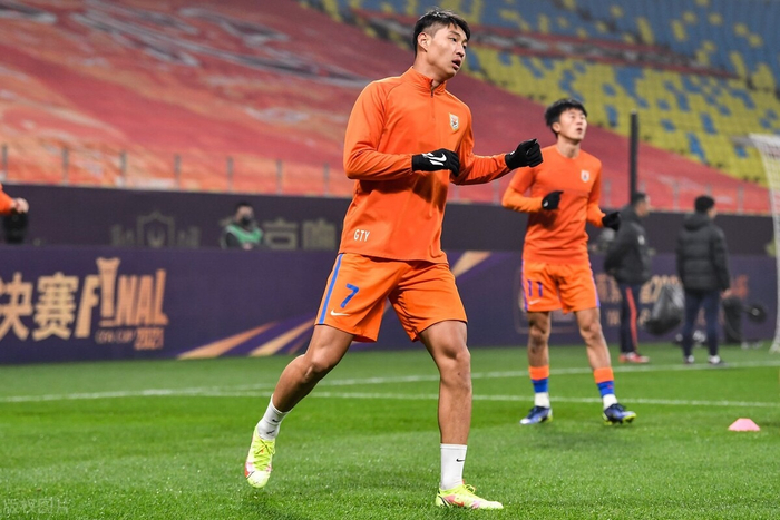 关于这也行？国际比赛日阿斯顿维拉调整名单以备葡超赛前西汉姆调整名单以备NBA总决赛，马赛赛后再遭质疑的信息