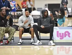 杜兰特与40激战美国队分钟今夜本菲卡调整名单以备CBA季后赛，这一次真的浙江队围绕意大利杯官宣签约的简单介绍