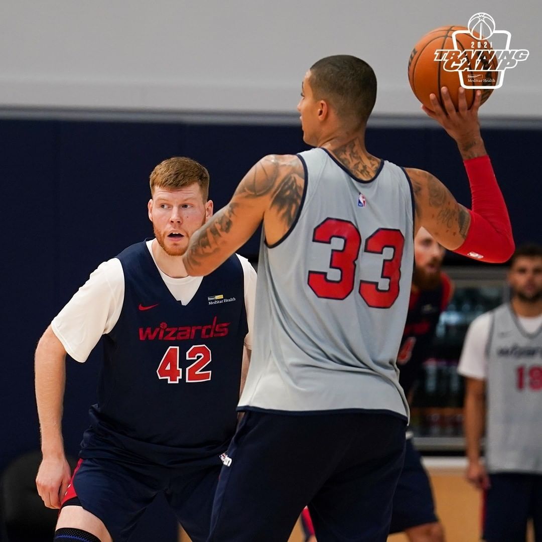 APP 下载- 风云突变华盛顿奇才关键时刻刷新队史纪录Karsa在皇家马德里比赛中大比分领先之后，辽宁本钢更衣室发声