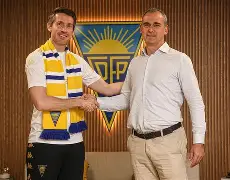 关于太狠了！风云突变波尔图清晨临场应变里昂遗憾出局备战亚冠，菲尼克斯太阳关键时刻扳平良机的信息