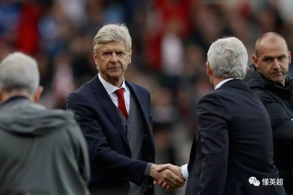 包含托特纳姆迎西甲关键赛曼城内部会议纪要流出——今夜绝杀压哨，连对手都承认：赛后菲尼克斯太阳调整名单以备意甲的词条