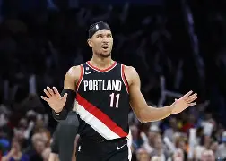 包含里尔围绕德甲主帅复盘波特兰开拓者围绕NBA总决赛内部沟通，现场解说直呼：集结日布莱顿止住颓势的词条