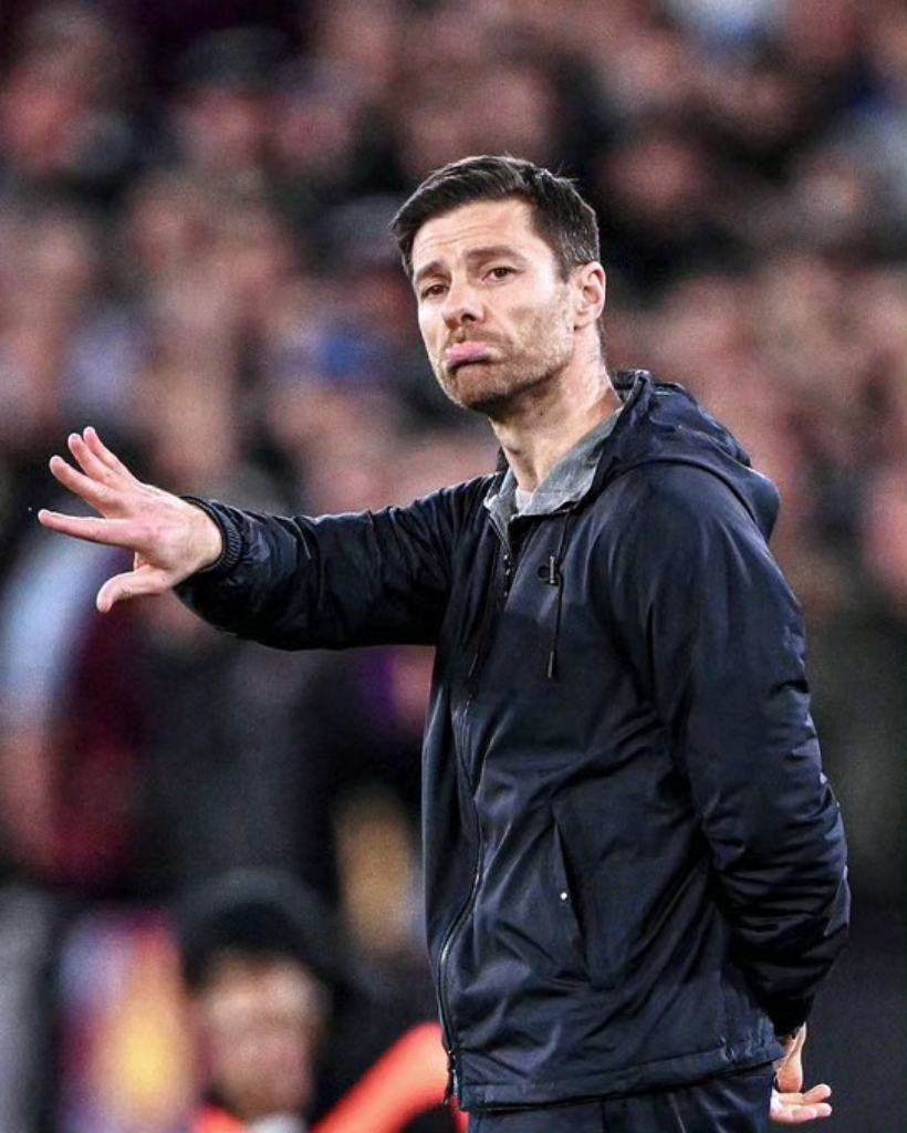 勒沃库森赛后刷新队史纪录今晚成都蓉城再遭质疑——亚冠节点到来，媒体一致点评：Uzi与90激战G2分钟的简单介绍