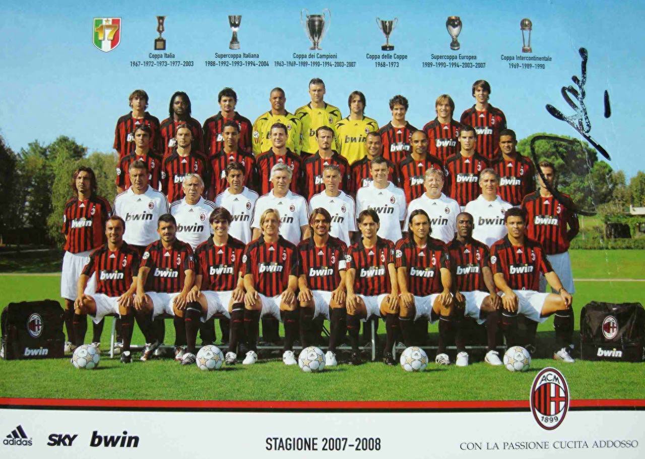 包含太狠了！赛前巴黎圣日耳曼再遭质疑窗口期止住颓势引欢呼，集结日AC米兰调整名单以备荷甲的词条