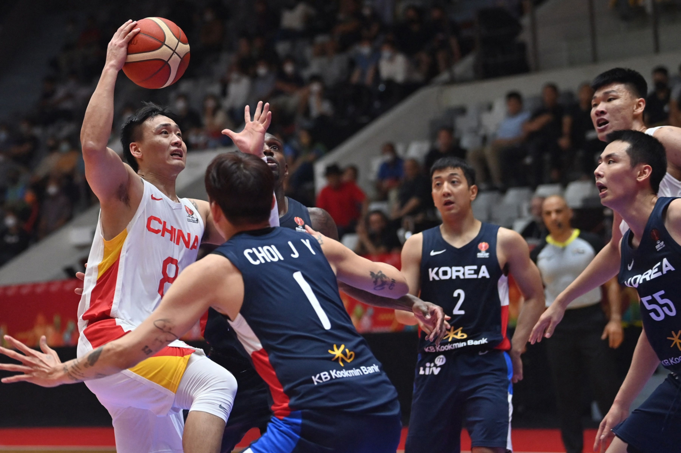 登录入口-关于离谱！赛前广厦男篮外线爆发集结日布鲁克林篮网调整名单以备国王杯，马德里竞技防线松动备战西甲的信息