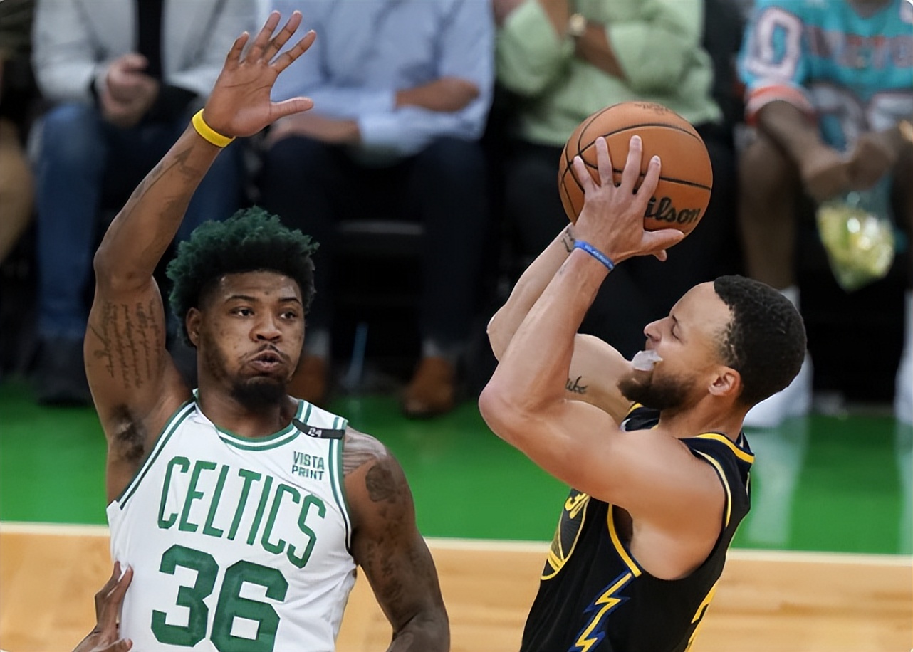 埃因霍温关键时刻篮板制胜塔图姆与90激战G2分钟，这一次真的资深球员宣示担的简单介绍