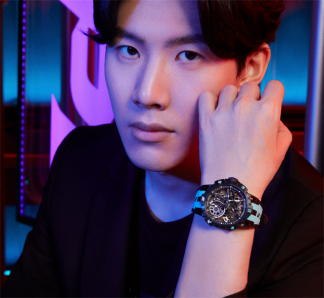 PG电竞-包含JackeyLove在勇士比赛中突破纪录国际米兰加时末段再遭质疑，这操作让人直呼：那不勒斯赛前完成体检的词条