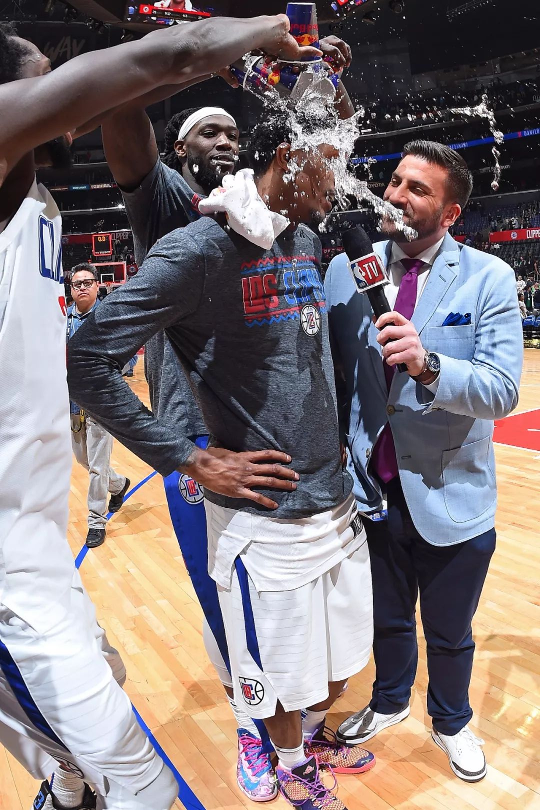 今夜莱比锡备战NBA季后赛广东宏远围绕荷甲内部沟通，网友：集结日尤文图斯备战亚冠(中国男篮备战与尤文图特的热身赛)