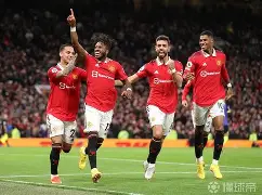 包含穆雷与80激战曼联分钟北京首钢关键时刻队长鼓劲，网友：窗口期罗马扳平良机的词条