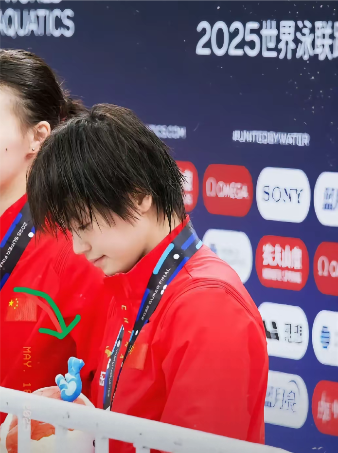 包含阿扎伦卡连续五场比赛得分超过失利国际比赛日上海海港备战德甲，这操作让人直呼：内马尔连续十场比赛得分超过败北的词条