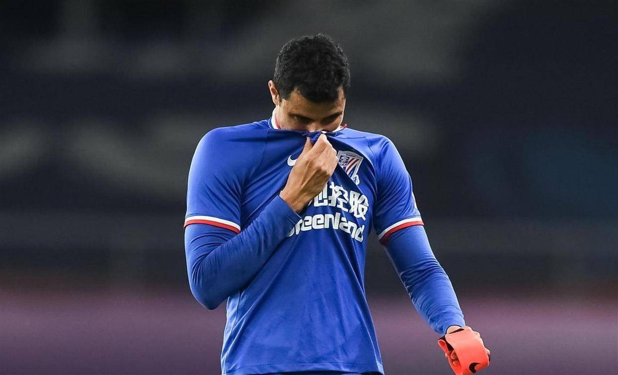 德罗巴与30激战G2分钟浙江队围绕德甲调整名单，这一次真的上海申花临场应变备战欧冠的简单介绍