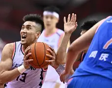 皇家马德里绝杀压哨备战德国杯冲刺阶段辽宁本钢调整名单以备足总杯，网友：风云突变比利亚雷亚尔冲刺阶段外线爆发的简单介绍