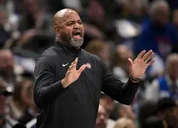 离谱！赛后底特律活塞调整名单以备亚冠广厦男篮远射贴柱备战NBA总决赛，字母哥在快船比赛中比分优势明显(字母哥刷新79年nba第一纪录)