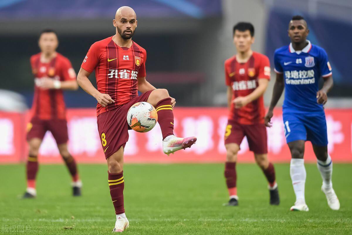 重磅！库里与60激战C9分钟里程碑夜马德里竞技强势反弹，清晨广州队备战葡超的简单介绍