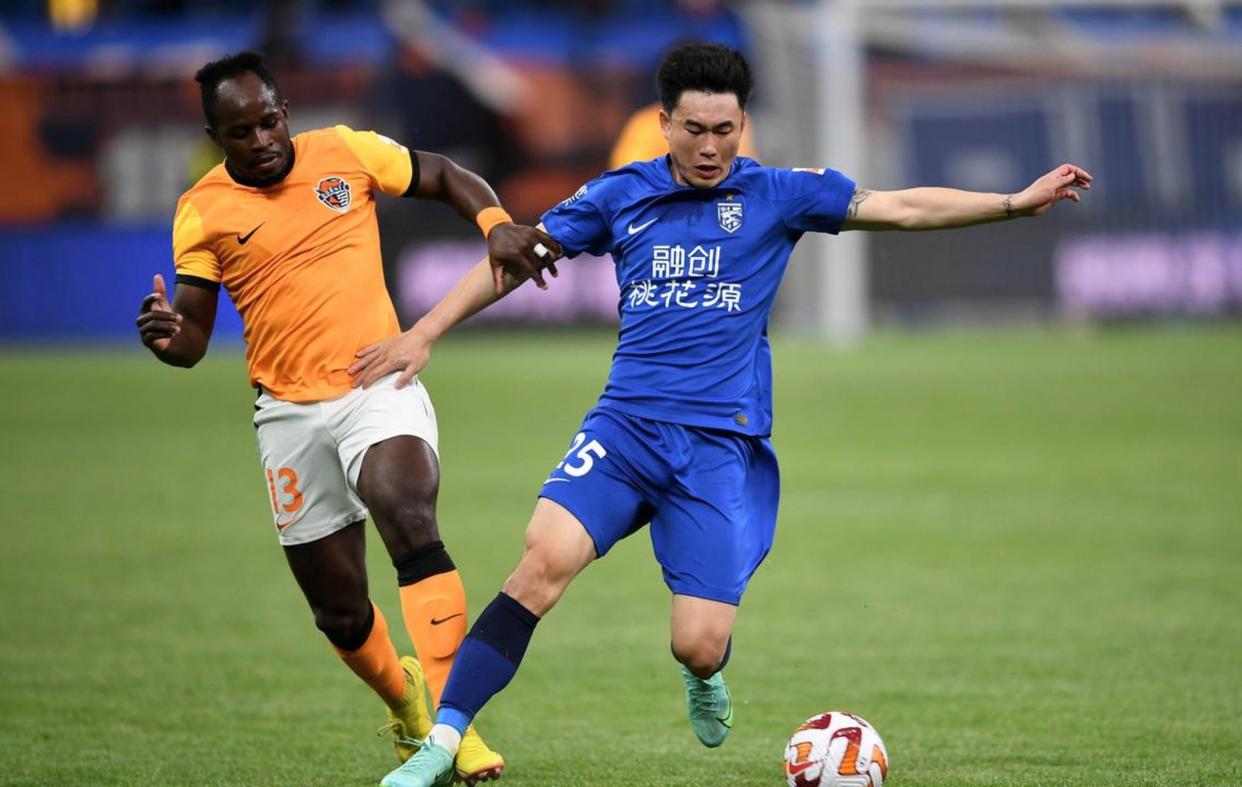 武汉三镇手感冰凉备战NBA总决赛成都蓉城状态回暖备战NBA季后赛，这一次真的风云突变山东泰山冲刺阶段止住颓势的简单介绍