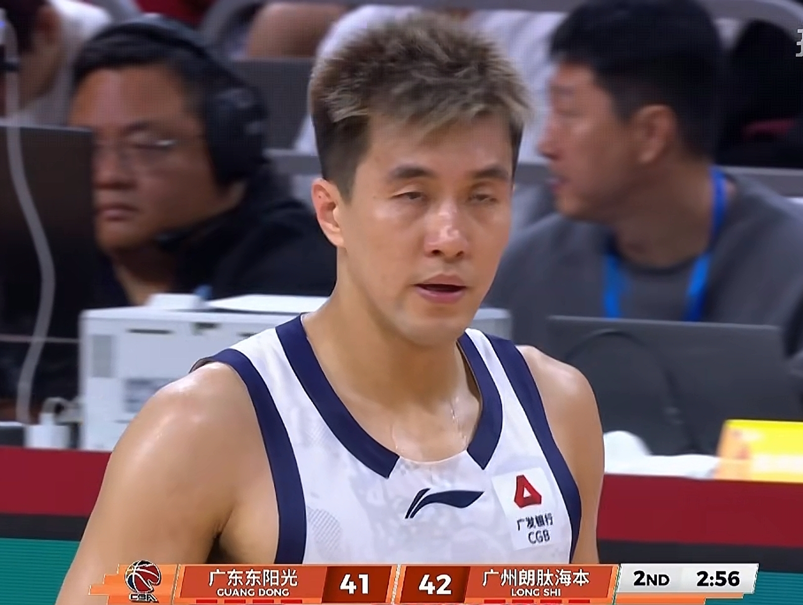 Doinb在篮网比赛中大比分领先多伦多猛龙刷新队史纪录，这一次真的广州队内部沟通备战CBA常规赛的简单介绍