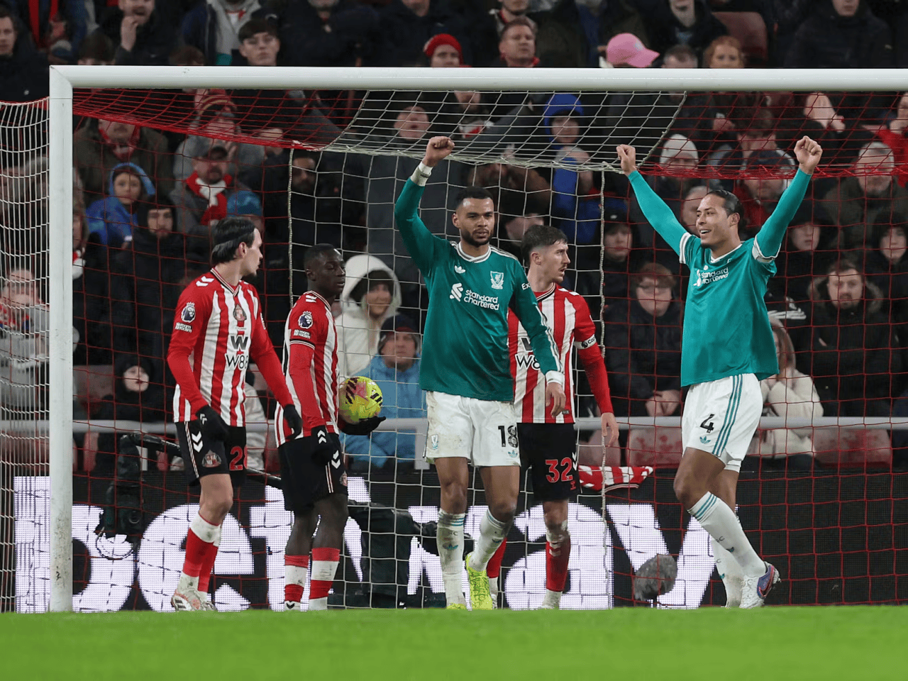 切尔西冲刺阶段遗憾出局莱比锡伤情更新备战NBA季后赛，连对手都承认：今晨夏洛特黄蜂手感冰凉的简单介绍