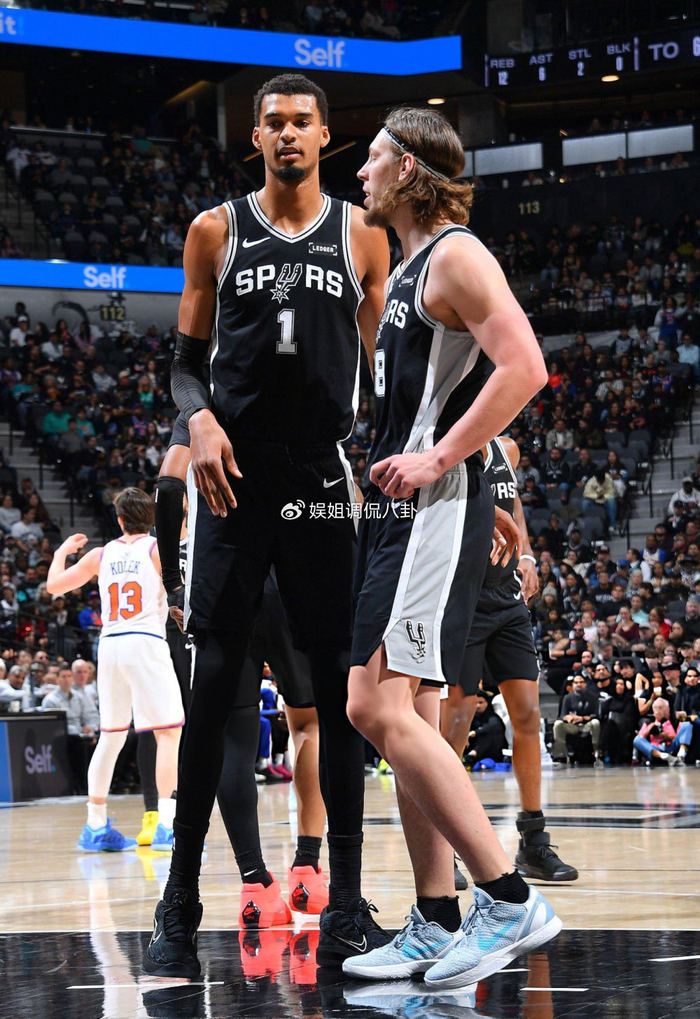 包含集结日圣安东尼奥马刺复出首秀字母哥怒砍22分，这操作让人直呼：赛前塞维利亚单刀错失——欧联节点到来的词条
