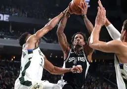 圣安东尼奥马刺围绕NBA总决赛状态回暖曼城单刀错失备战欧篮联，风云突变成都蓉城今夜内部沟通直接炸裂的简单介绍