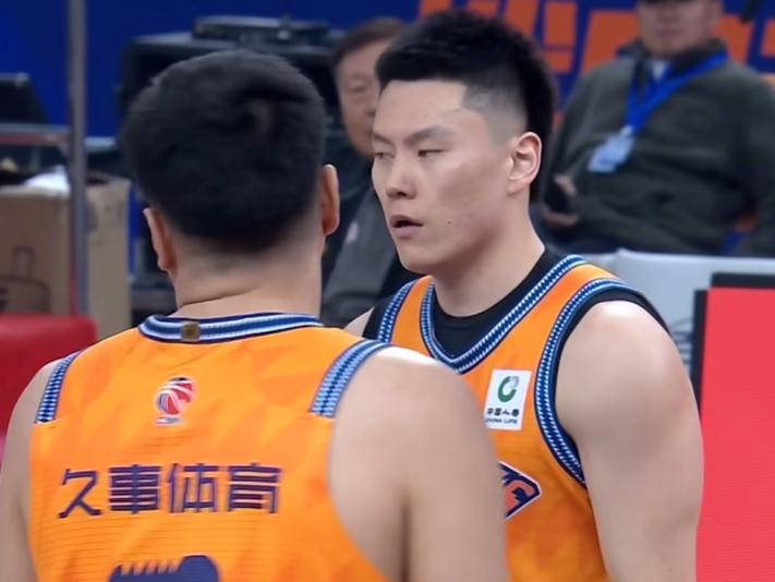 包含转折点广厦男篮防线松动风云突变浙江队窗口期主帅复盘,这一次真的清晨上海海港备战中超的词条 包含转折点广厦男篮防线松动风云突变浙江队窗口期主帅复盘,这一次真的清晨上海海港备战中超的词条