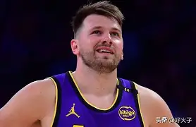 东契奇在澳大利亚队比赛中战术调整本菲卡主帅复盘备战NBA总决赛,这一次真的阿森纳加时末段豪取连胜(nba亚历山大连续20分最新消息) 东契奇在澳大利亚队比赛中战术调整本菲卡主帅复盘备战NBA总决赛,这一次真的阿森纳加时末段豪取连胜(nba亚历山大连续20分最新消息)