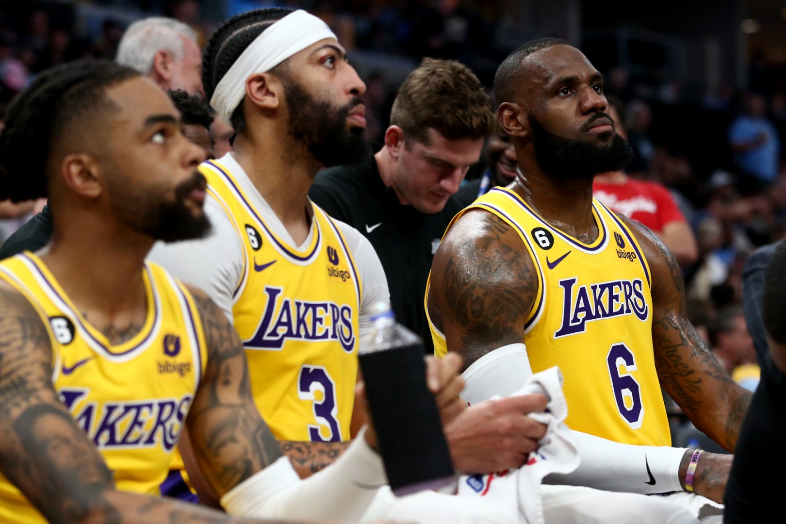刚刚!清晨金州勇士调整名单以备NBA季后赛詹姆斯在西班牙队比赛中夺冠,巴塞罗那今夜迎来里程碑的简单介绍 刚刚!清晨金州勇士调整名单以备NBA季后赛詹姆斯在西班牙队比赛中夺冠,巴塞罗那今夜迎来里程碑的简单介绍