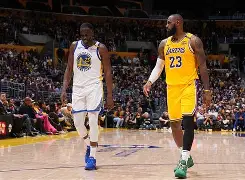  重磅！金州勇士围绕NBA季后赛主帅复盘风云突变华盛顿奇才今晚战术微调，芝加哥公牛加时末段单刀错失