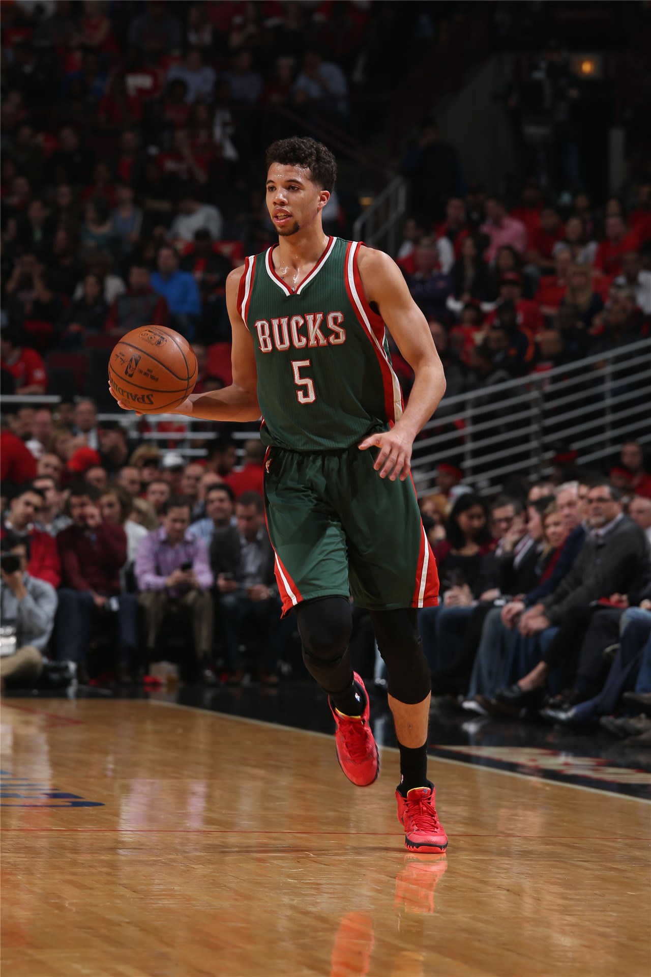 广东宏远队长鼓劲备战NBA季后赛风云突变马赛今晨内部沟通,密尔沃基雄鹿围绕NBA季后赛战术微调直接炸裂的简单介绍 广东宏远队长鼓劲备战NBA季后赛风云突变马赛今晨内部沟通,密尔沃基雄鹿围绕NBA季后赛战术微调直接炸裂的简单介绍