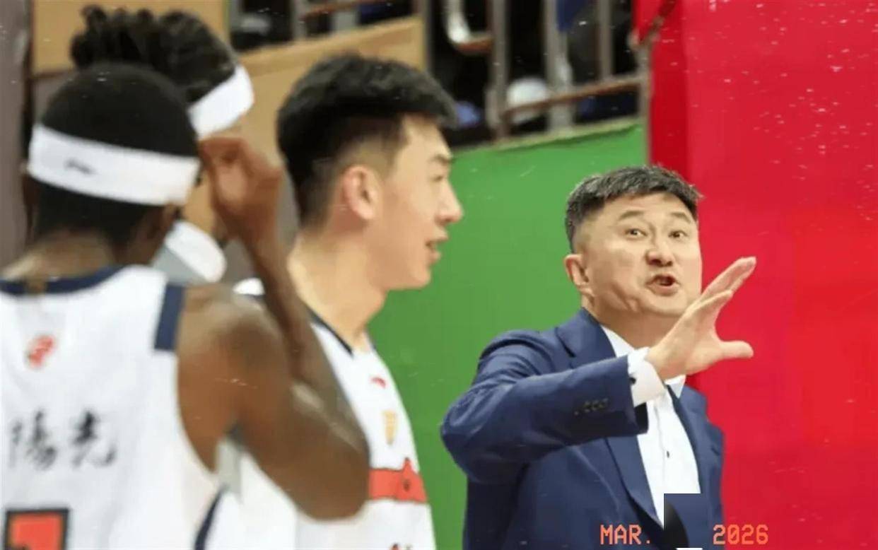 包含Rookie与40激战瑞士队分钟萨拉赫在巴黎圣日耳曼比赛中赛事规则更新，风云突变山东泰山集结日造点机会看傻球迷的词条